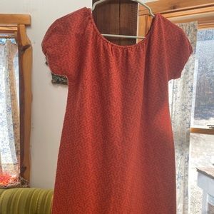 VINTAGE Cute 70’s short-sleeved dress with speckle decoration.